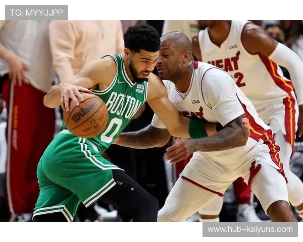 热火替补连线制造第二波进攻高潮